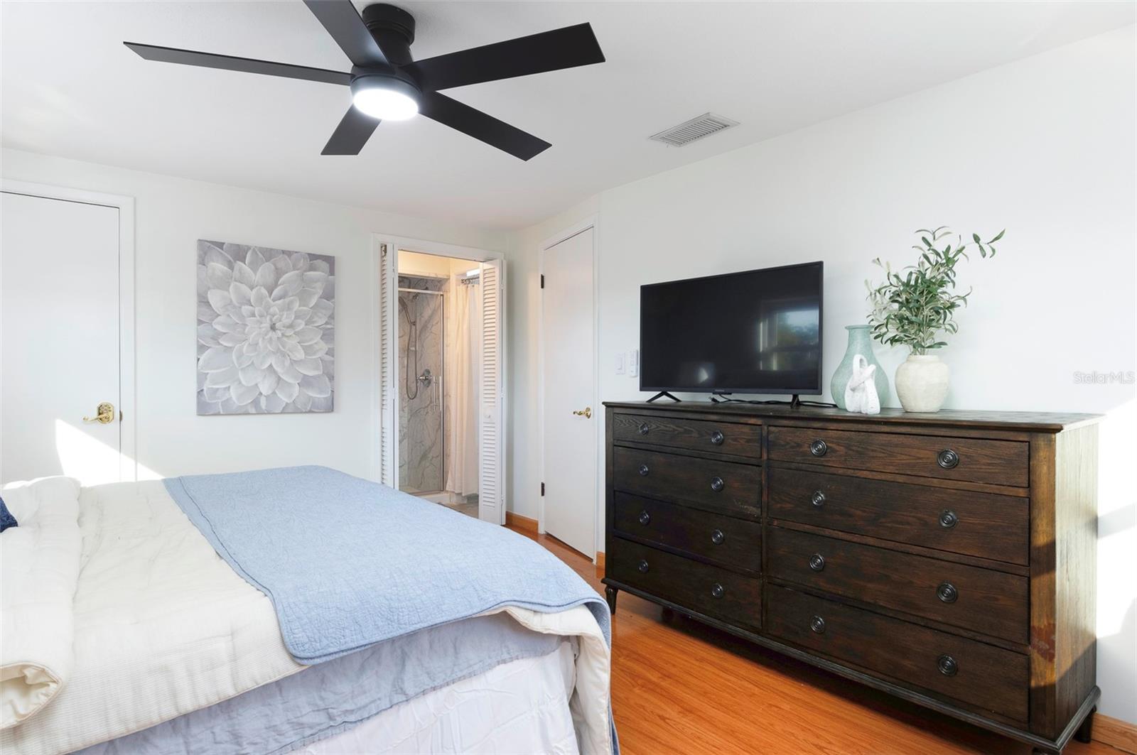 SEMINOLE HILLS - Residential