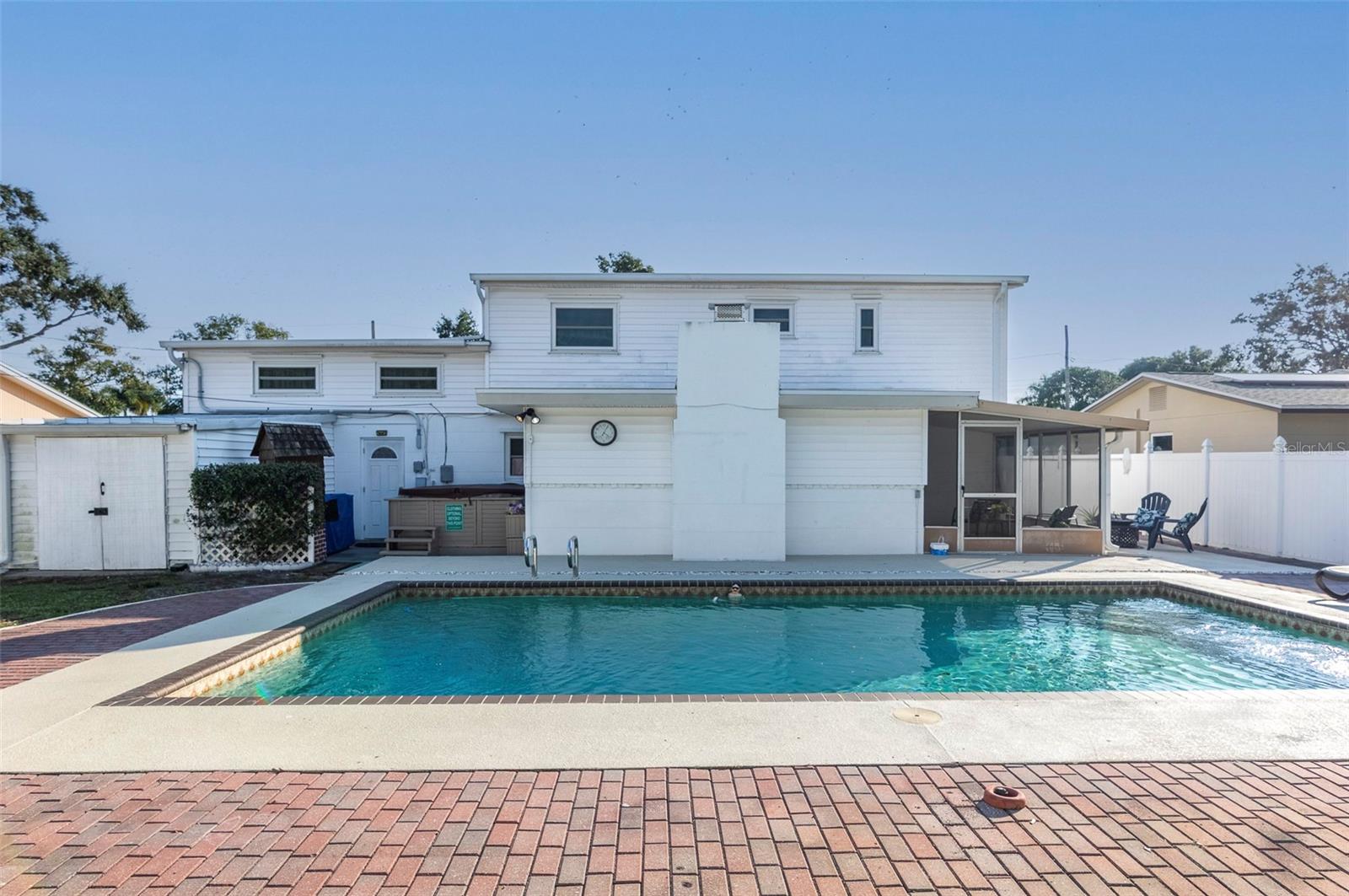 SEMINOLE HILLS - Residential