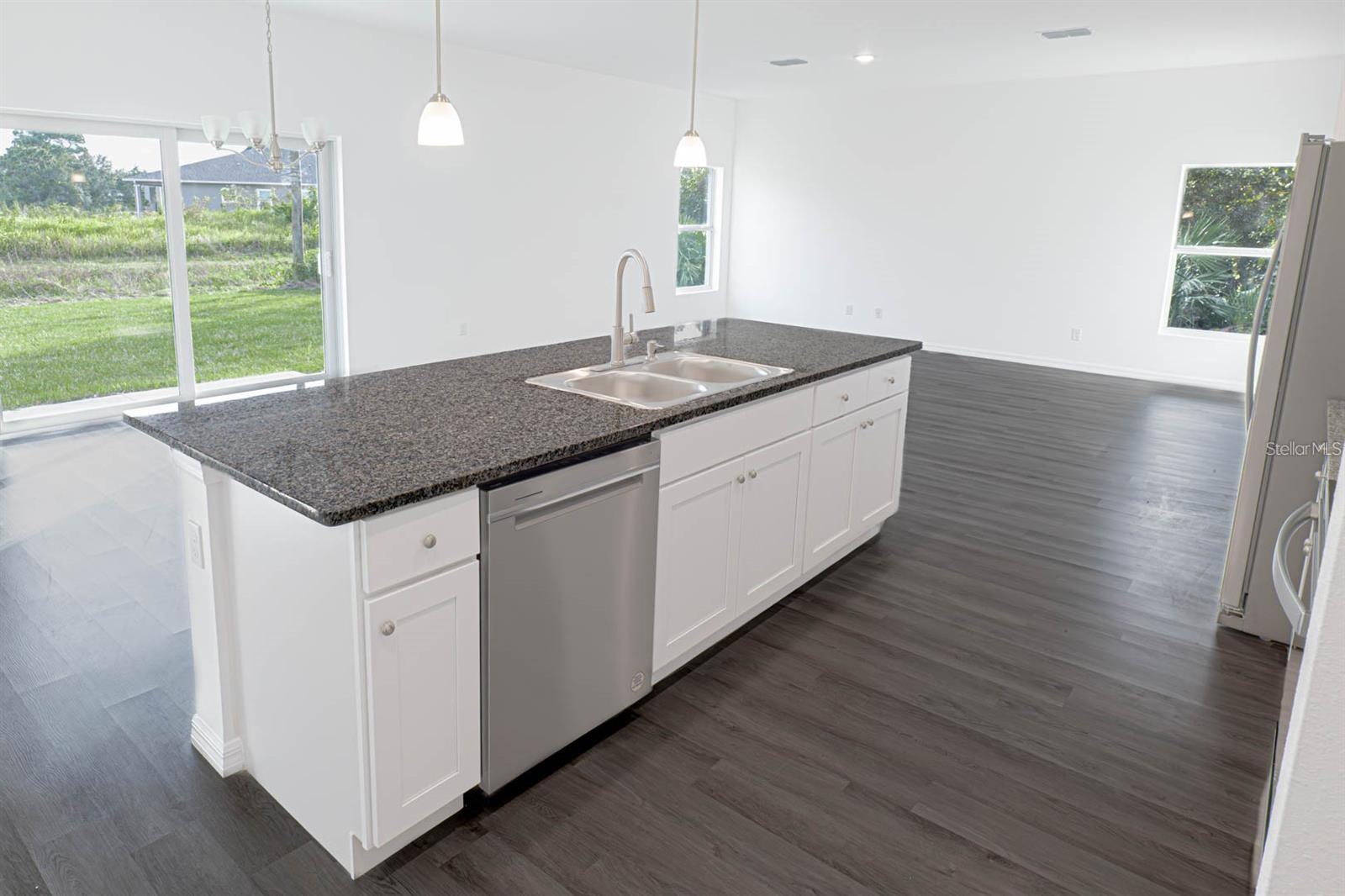 PORT MALABAR UNIT 25 - Residential Lease