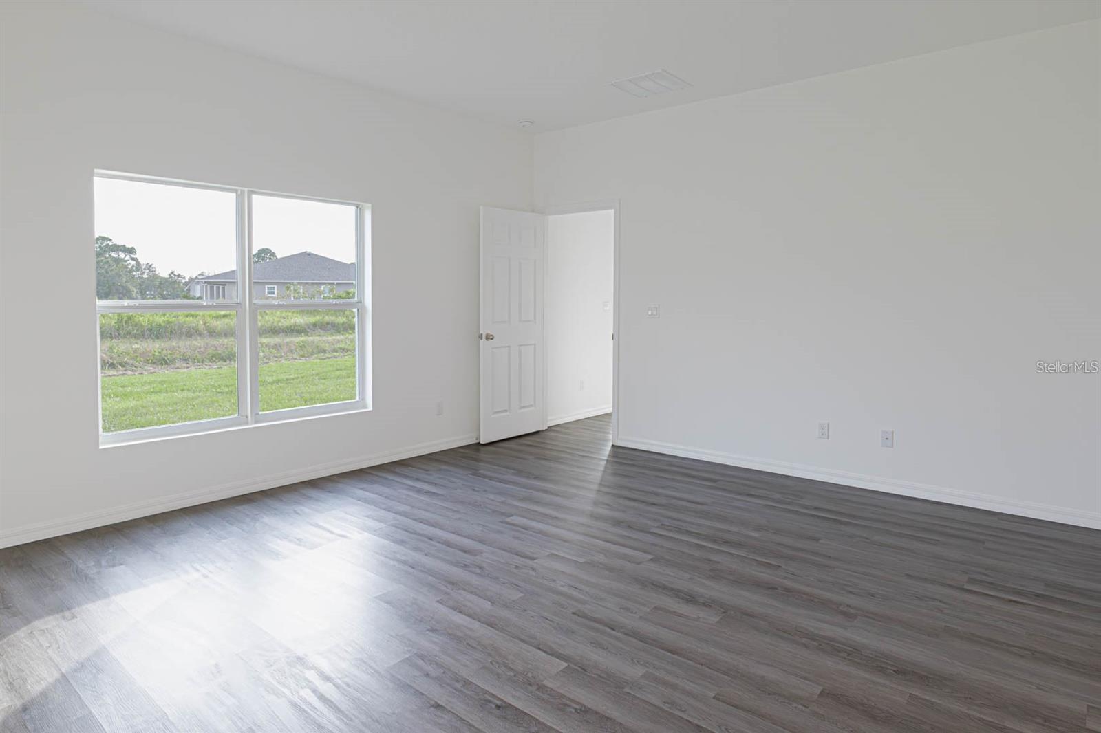 PORT MALABAR UNIT 25 - Residential Lease