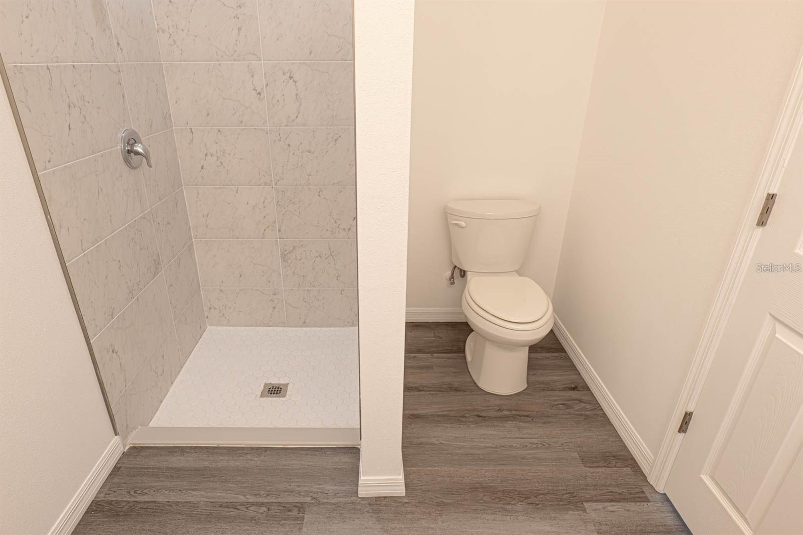 PORT MALABAR UNIT 25 - Residential Lease