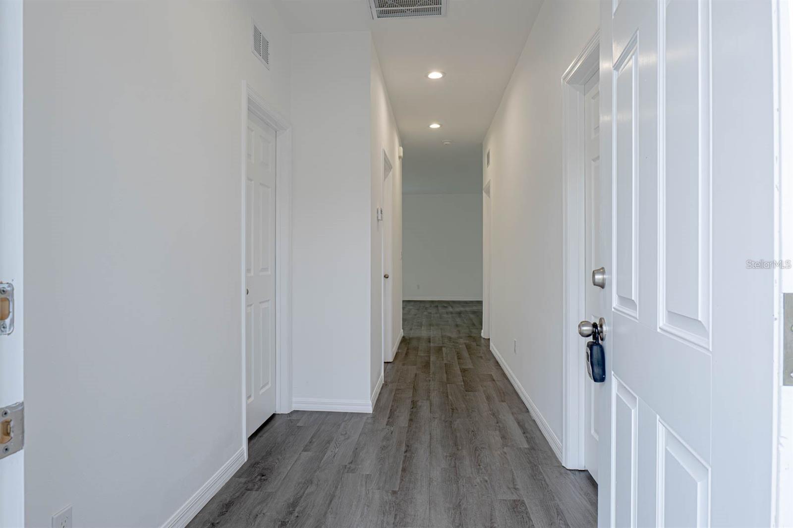 PORT MALABAR UNIT 25 - Residential Lease