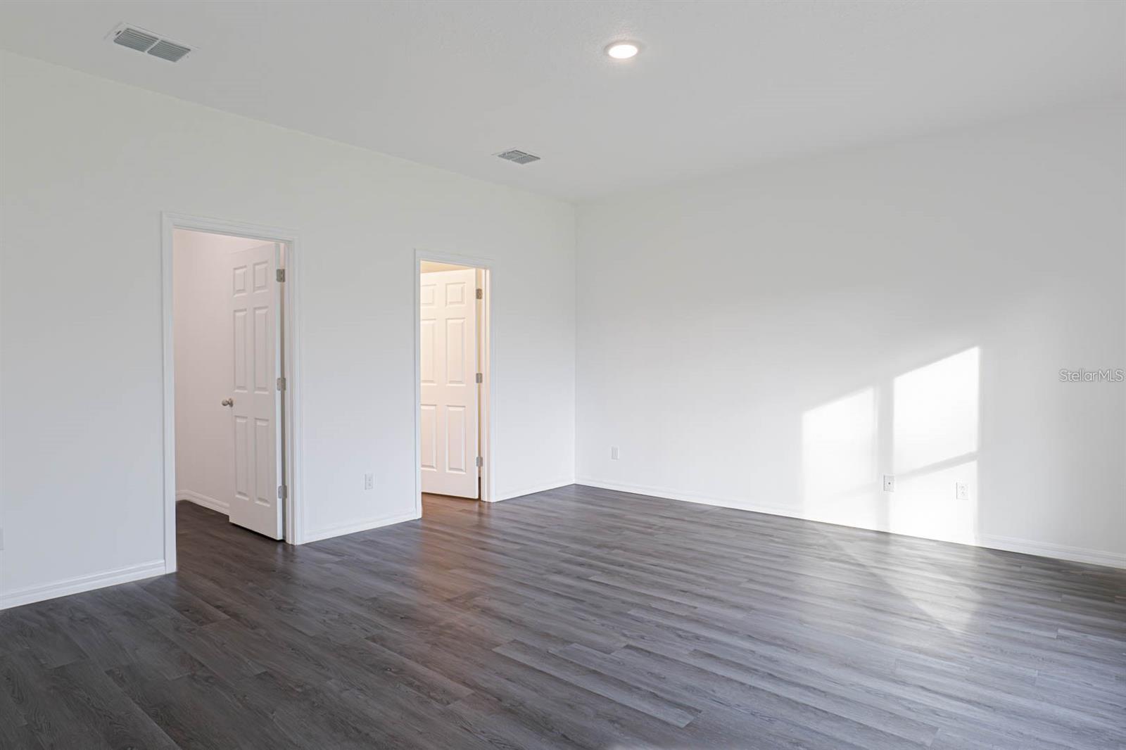 PORT MALABAR UNIT 25 - Residential Lease