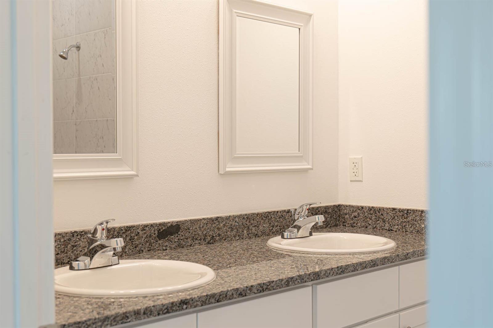 PORT MALABAR UNIT 25 - Residential Lease