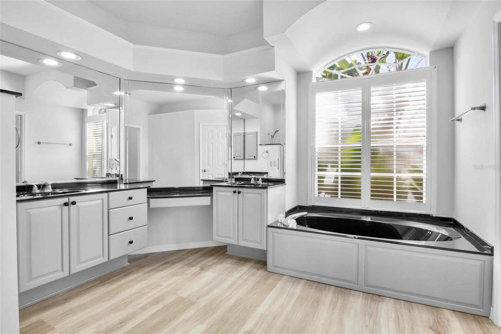 TURTLE ROCK - Residential