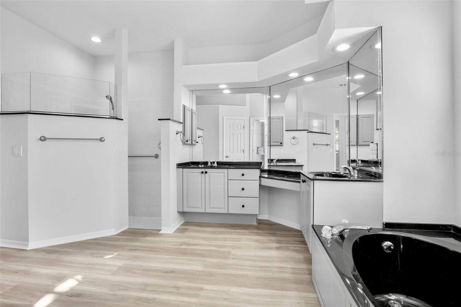 TURTLE ROCK - Residential