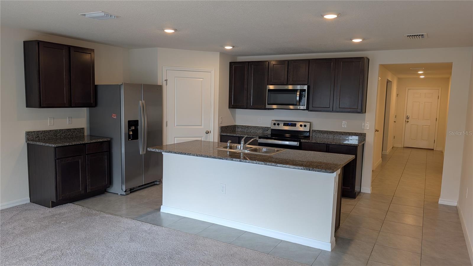 THDAY/MAY - Residential Lease