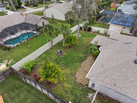 A home in SOUTH DAYTONA