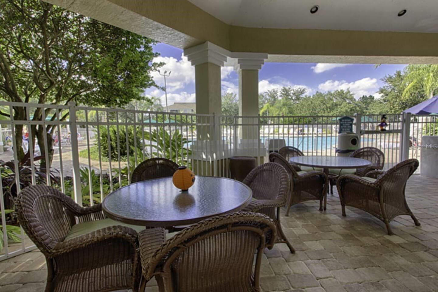 WYNDHAM PALMS CONDO PH 5 - Residential