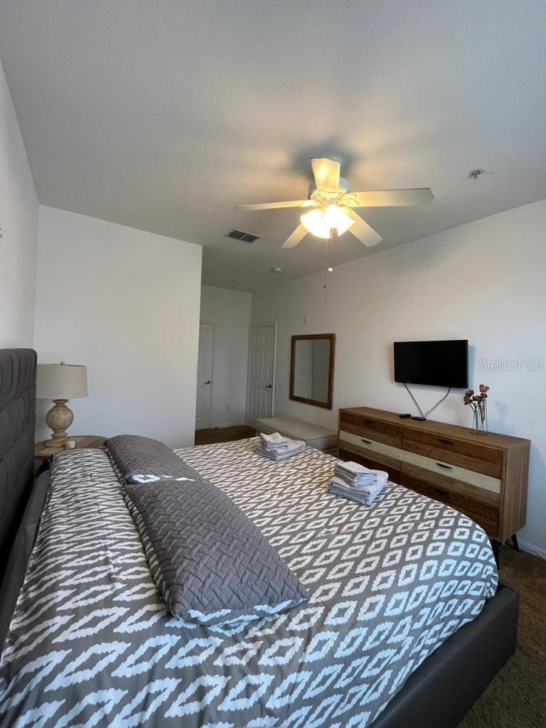 WYNDHAM PALMS CONDO PH 5 - Residential