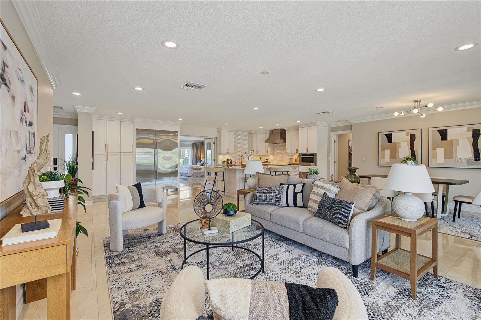 3905 FONTAINEBLEAU DRIVE