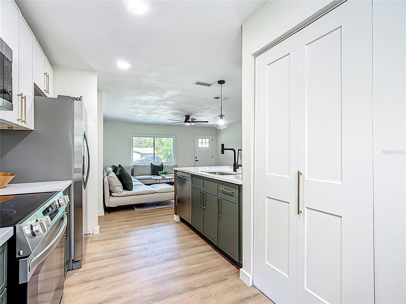 HIGHLAND HEIGHTS - Residential