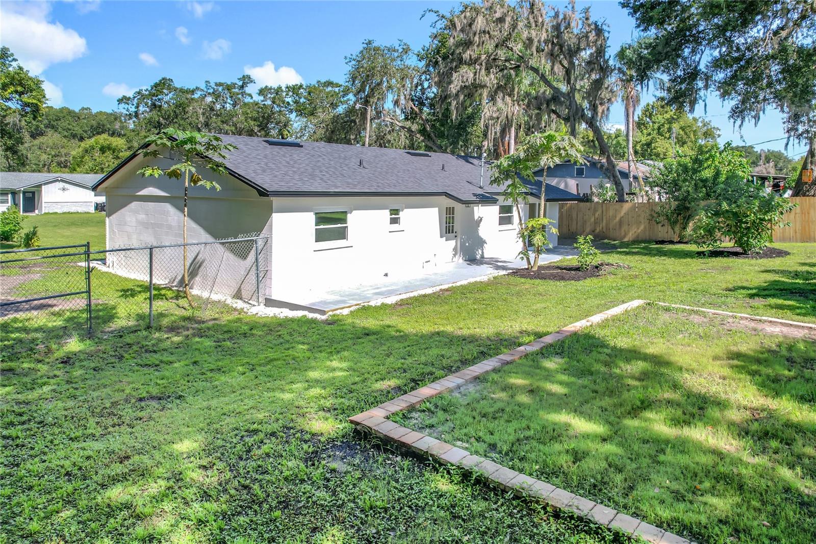 HIGHLAND HEIGHTS - Residential