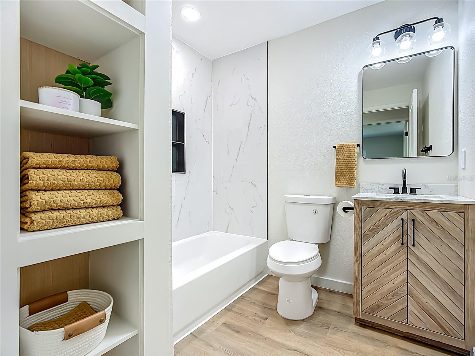 HIGHLAND HEIGHTS - Residential