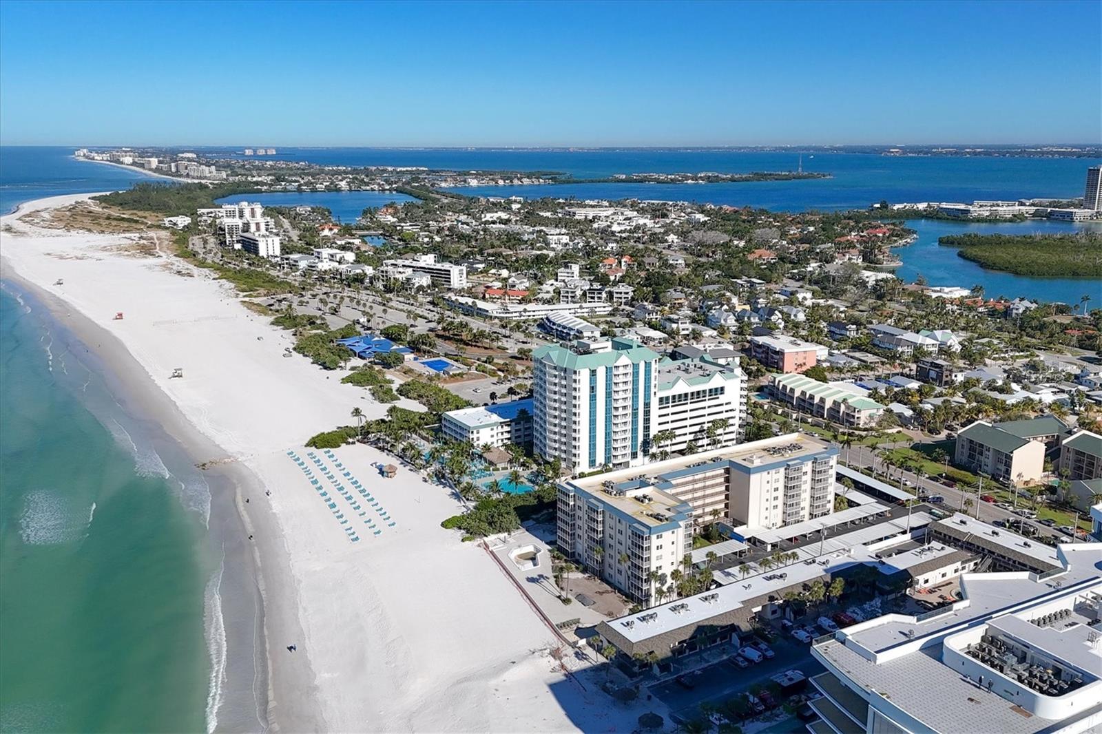 PRESIDENTIAL THE - Residential