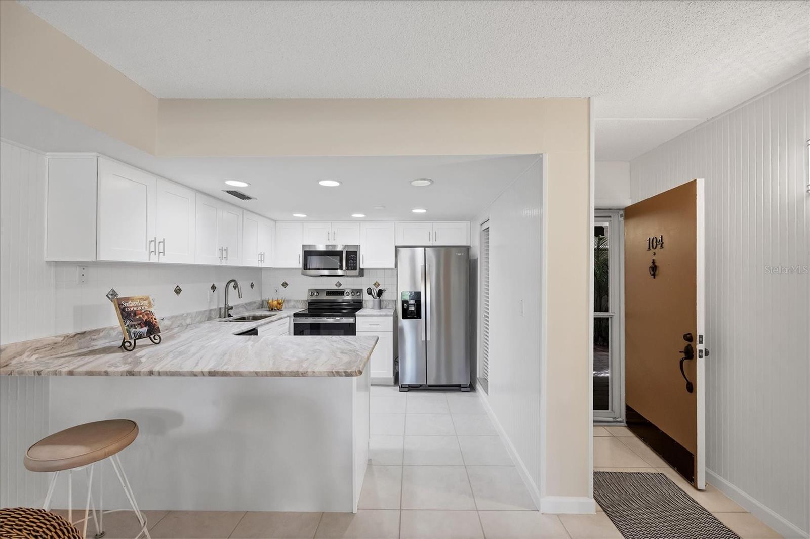 PRESIDENTIAL THE - Residential