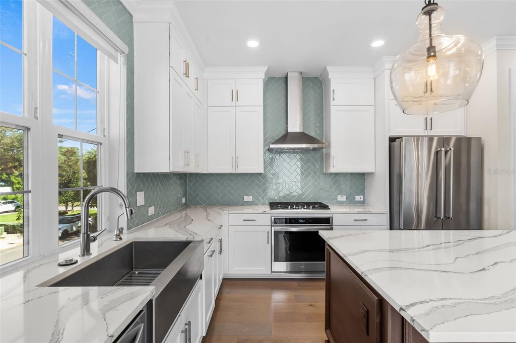 Photo of 404 S Melville Avenue #4, Tampa, FL 33606 (MLS # TB8535121)