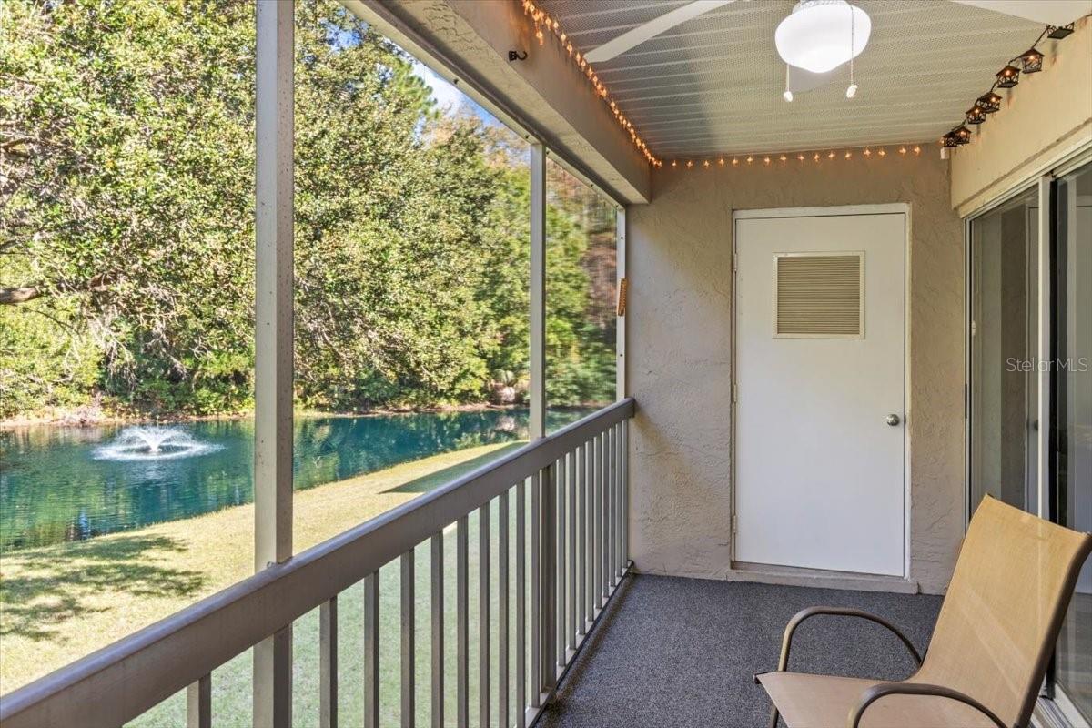 THOUSAND OAKS CONDO - Residential