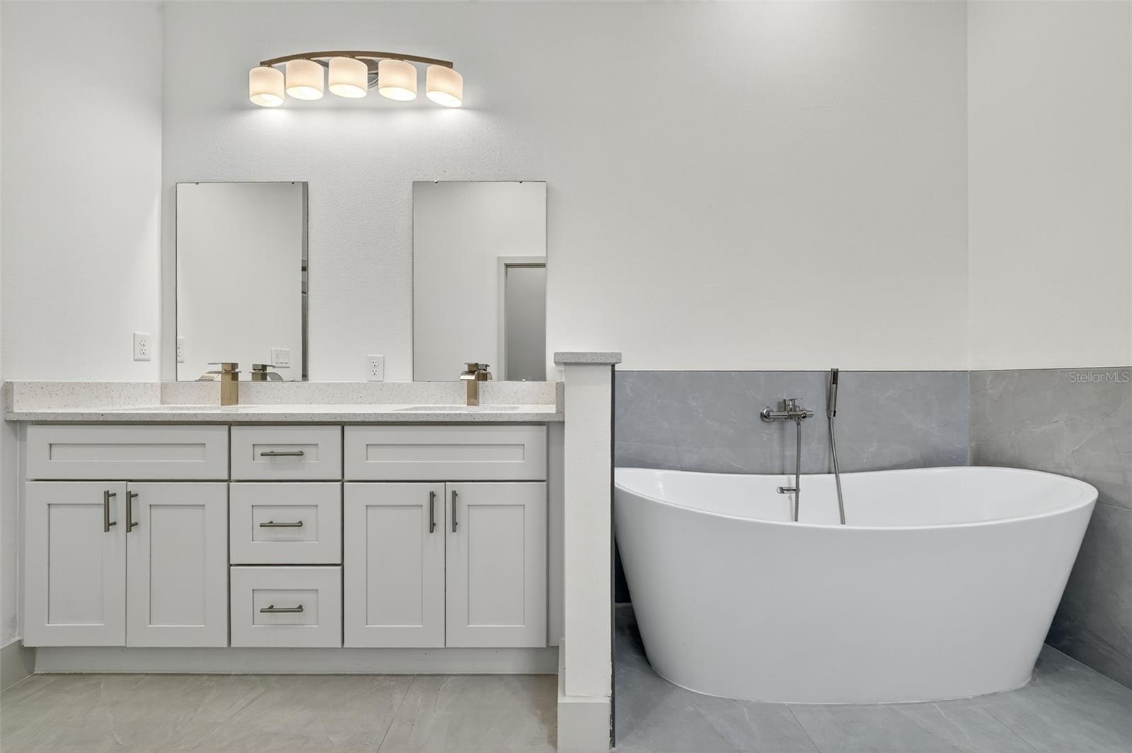 PORT CHARLOTTE SUB 08 - Residential