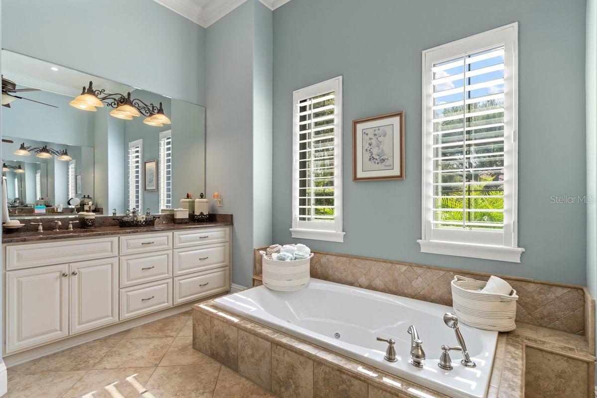 NORTHSHORE 2 - Residential