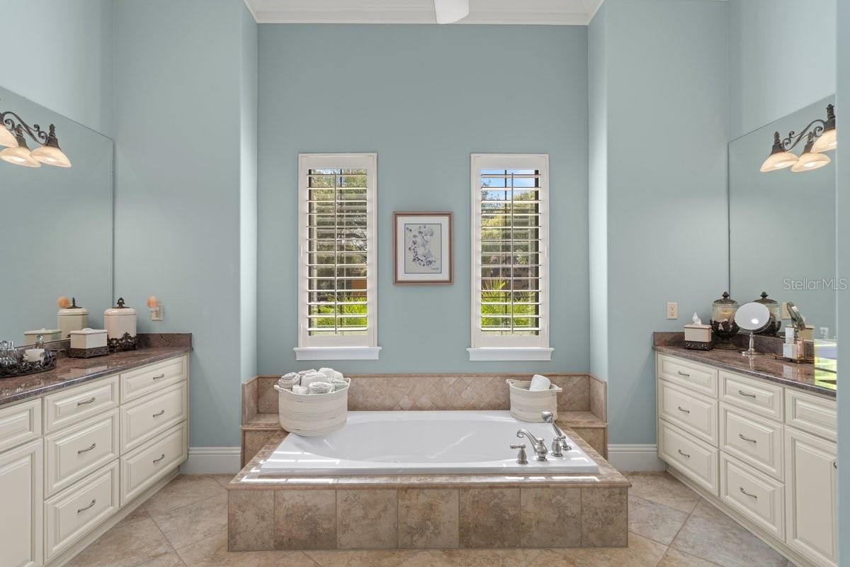 NORTHSHORE 2 - Residential