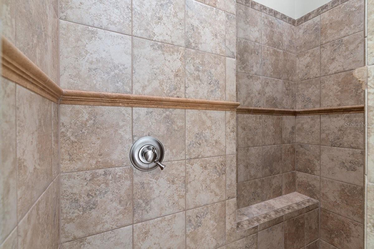 NORTHSHORE 2 - Residential