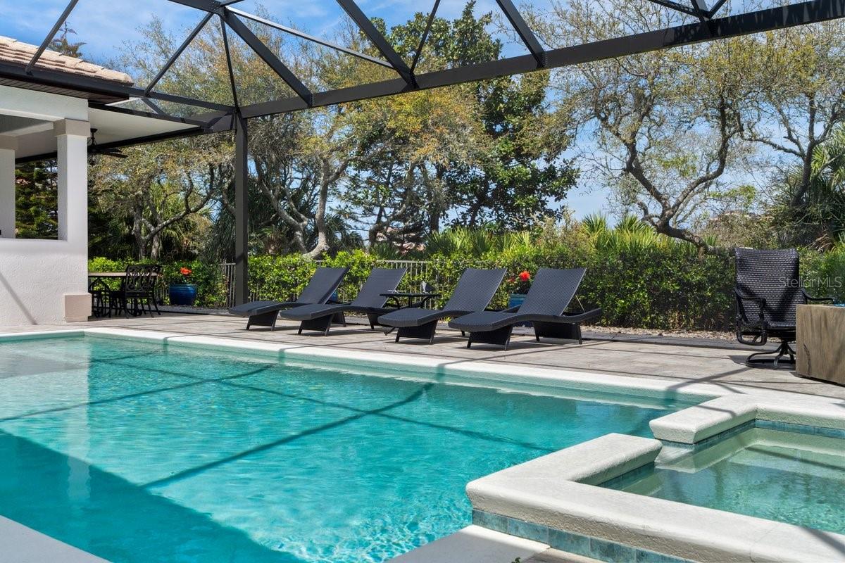 NORTHSHORE 2 - Residential