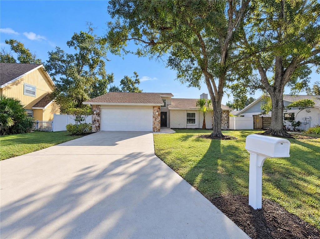 Photo of 8421 Cypress Lake Circle, Sarasota, FL 34243 (MLS # O6453999)