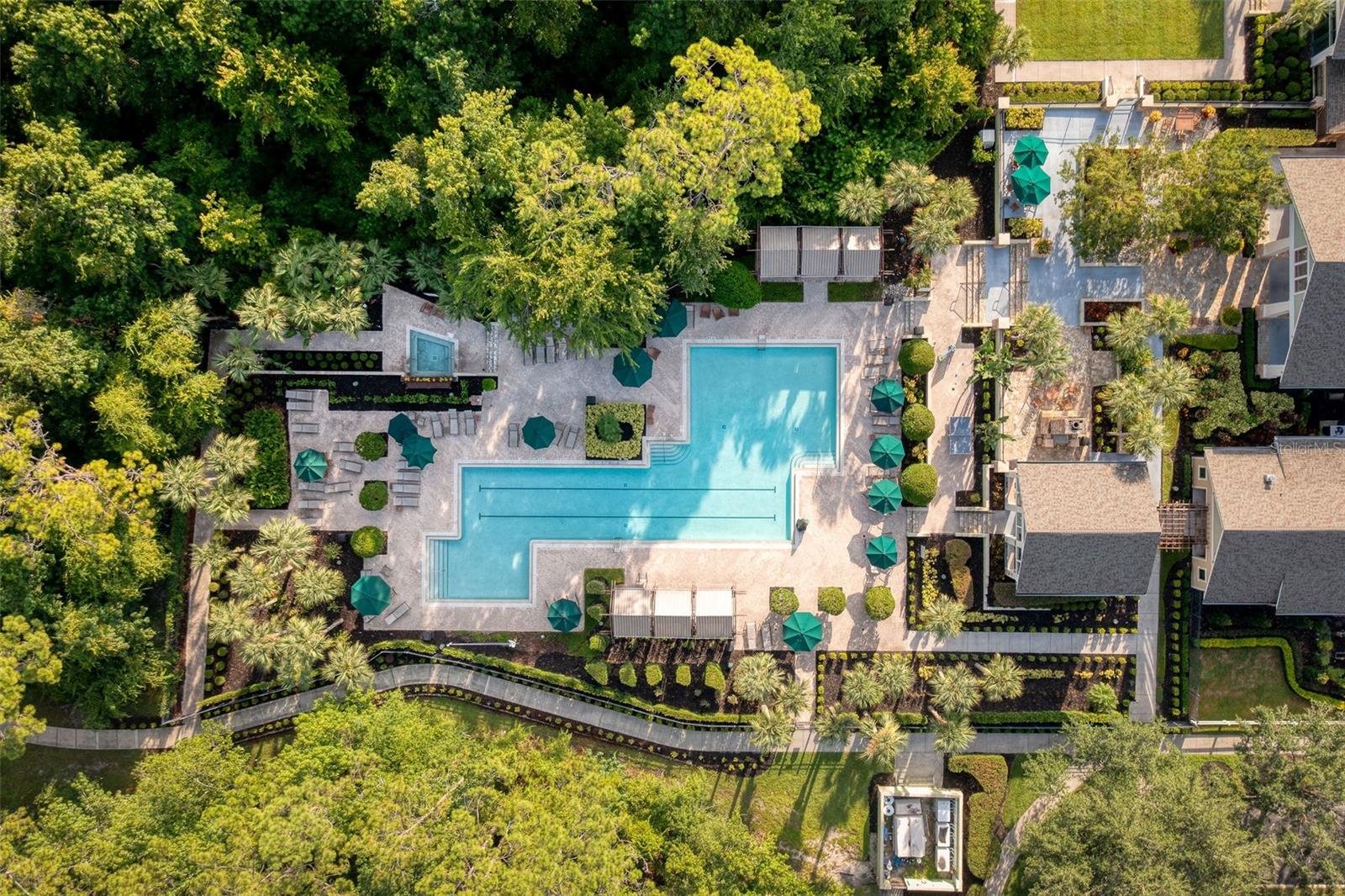 ARTISAN CLUB CONDO PH 4 - Residential