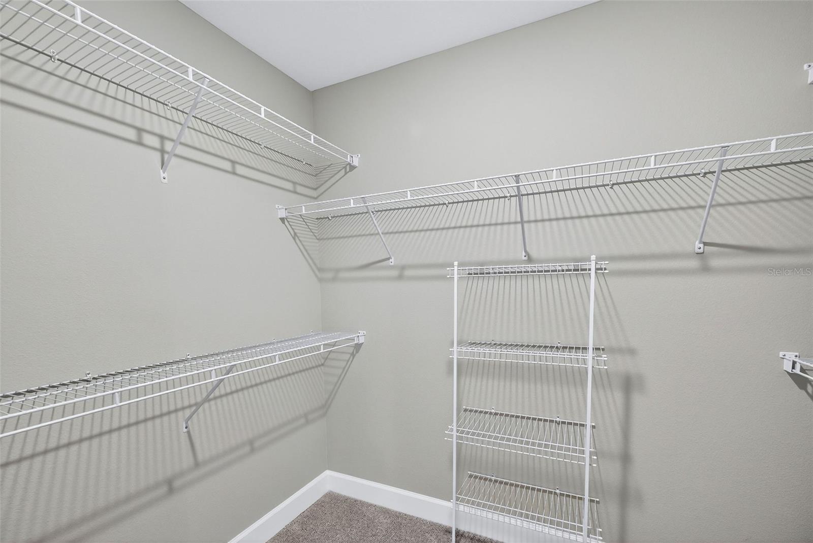 ARTISAN CLUB CONDO PH 4 - Residential