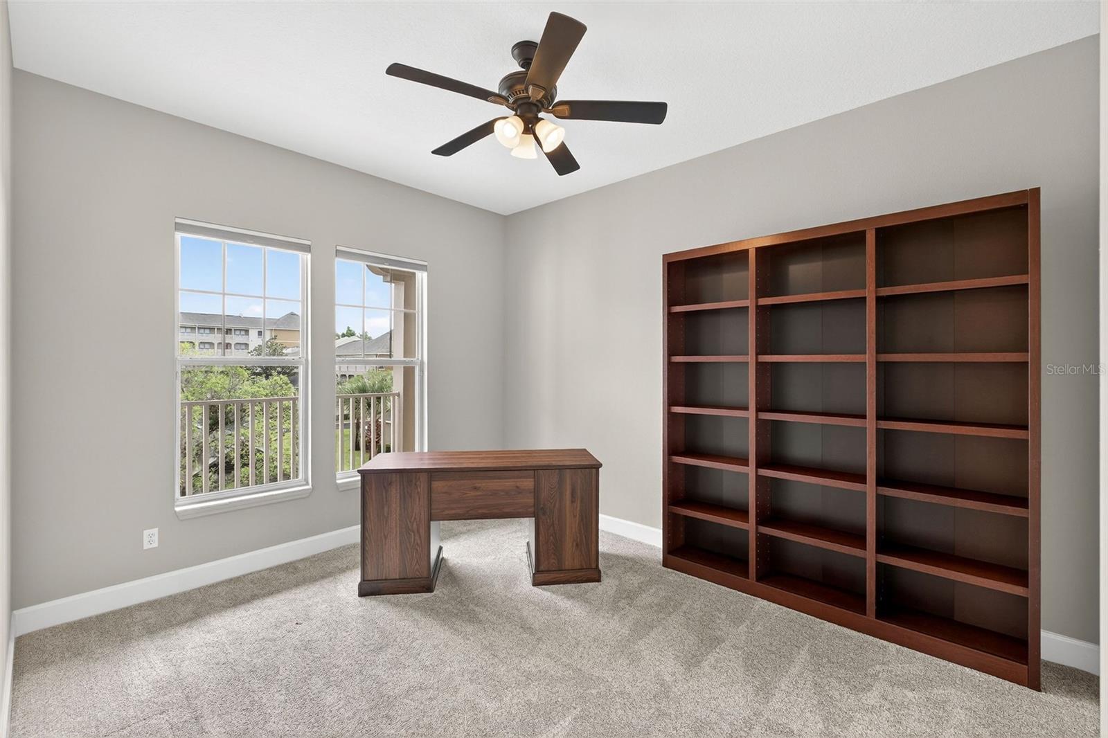 ARTISAN CLUB CONDO PH 4 - Residential