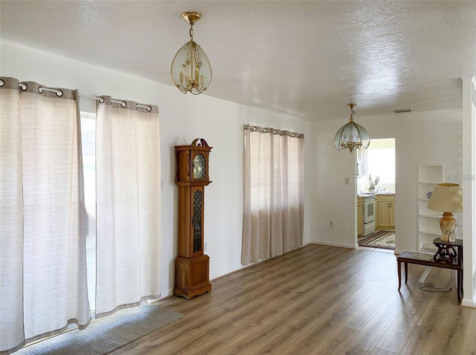 22239 MIDWAY BOULEVARD - Photo 3
