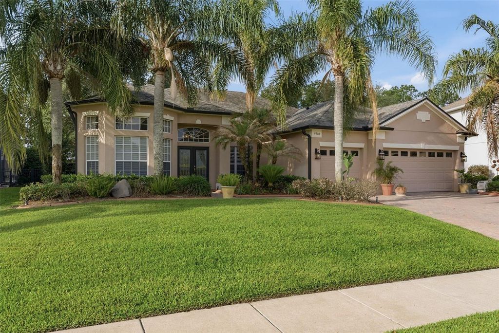 Photo of 9902 Nokay Drive, Orlando, FL 32836 (MLS # O6406509)