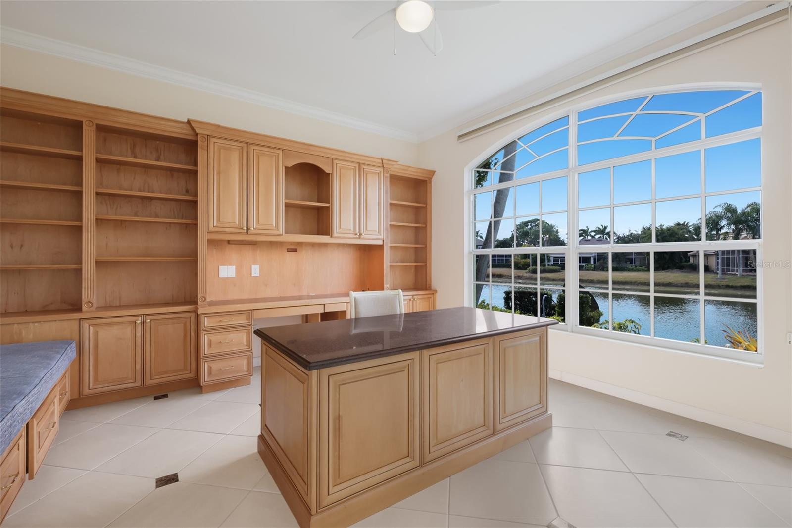 UNIVERSITY PARK COUNTRY CLUB - Residential