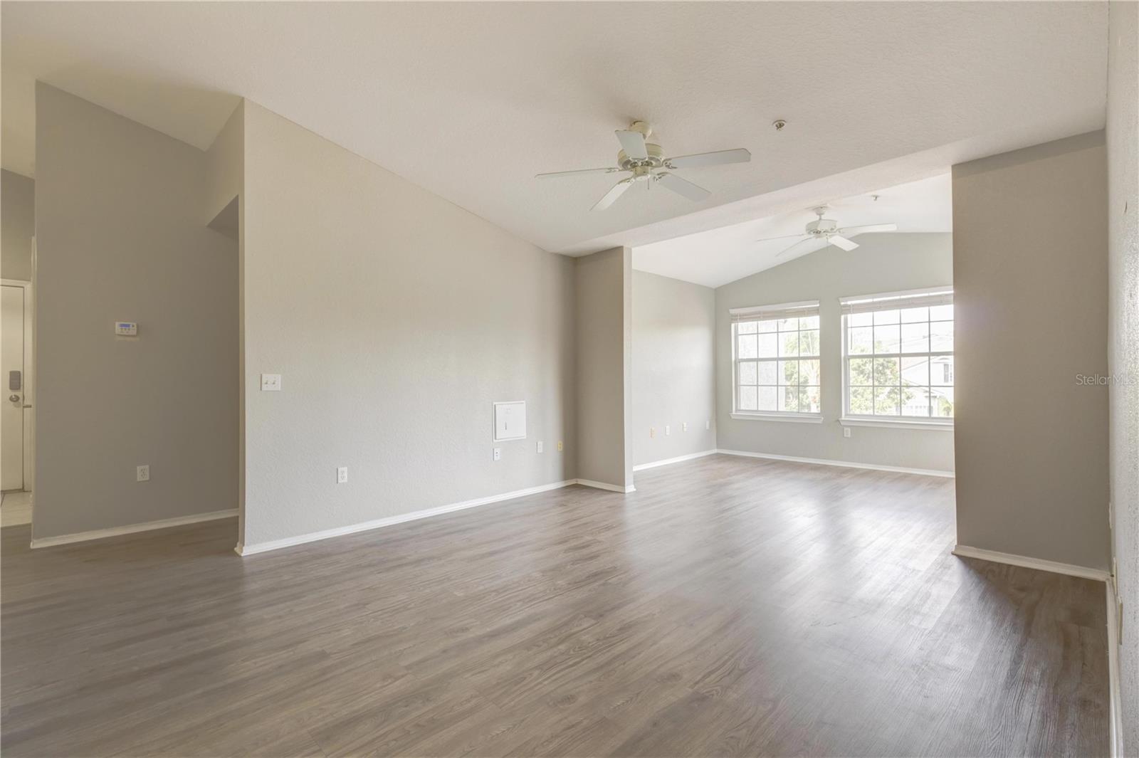 GRAND RESERVE/KIRKMAN PARKE CO - Residential