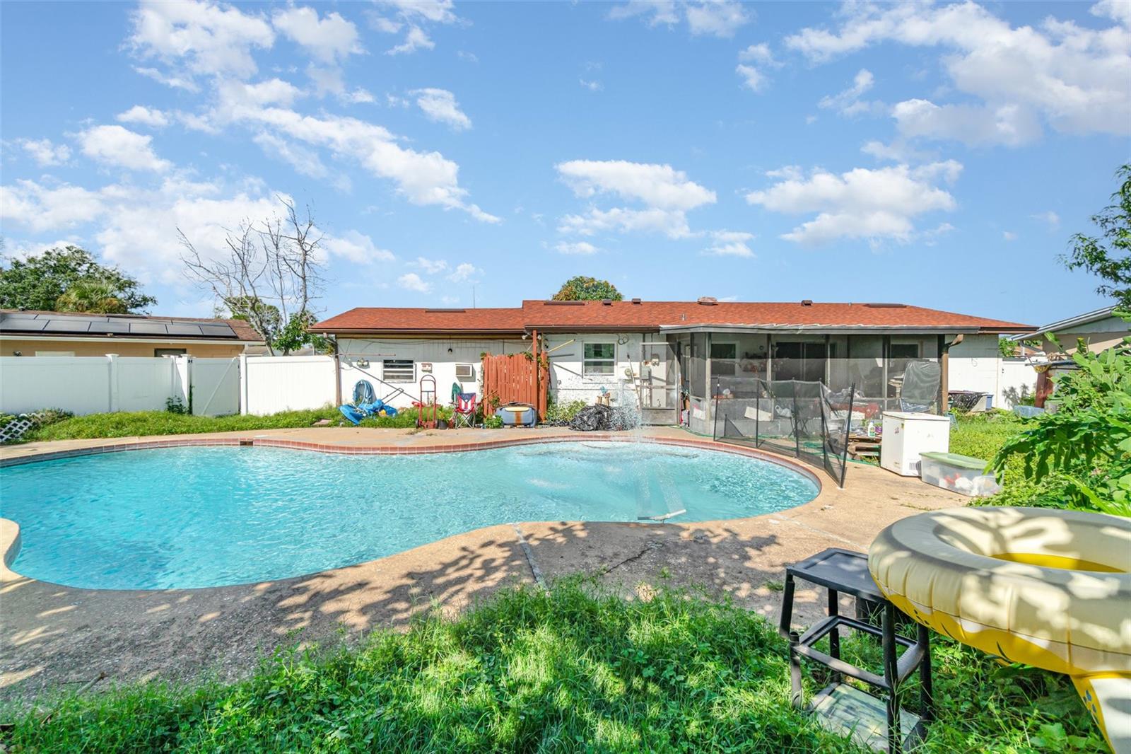 SKY LAKE UNIT FOUR - Residential