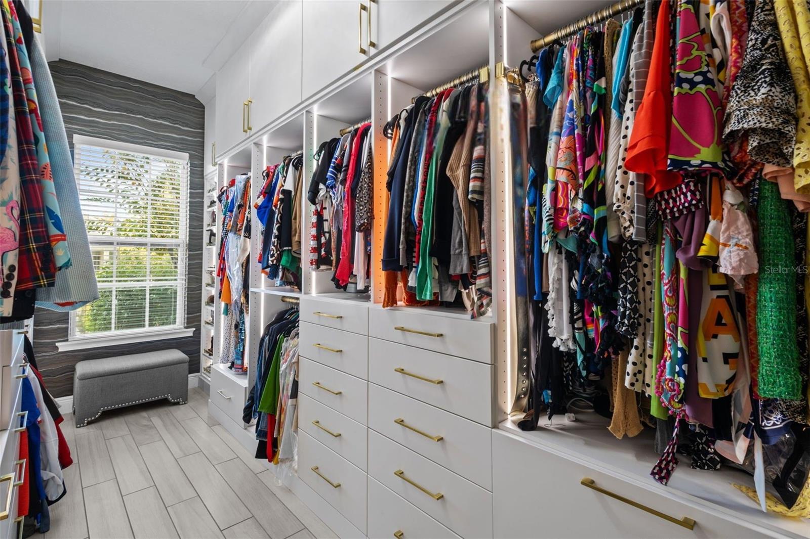 ASTURIA PH 1A - Residential