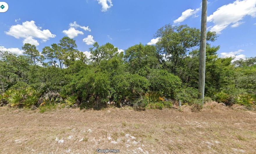 Build your dream home in the rapidly growing and highly sought-after area of Sebring. This property is NOT in an HOA, which allows you to build your home as you wish without architectural restrictions. Sebring is known for its downtown area, "The Circle," which is a historic 1920s district with a unique circular design, as well as its natural attractions like Highlands Hammock State Park and numerous lakes.
