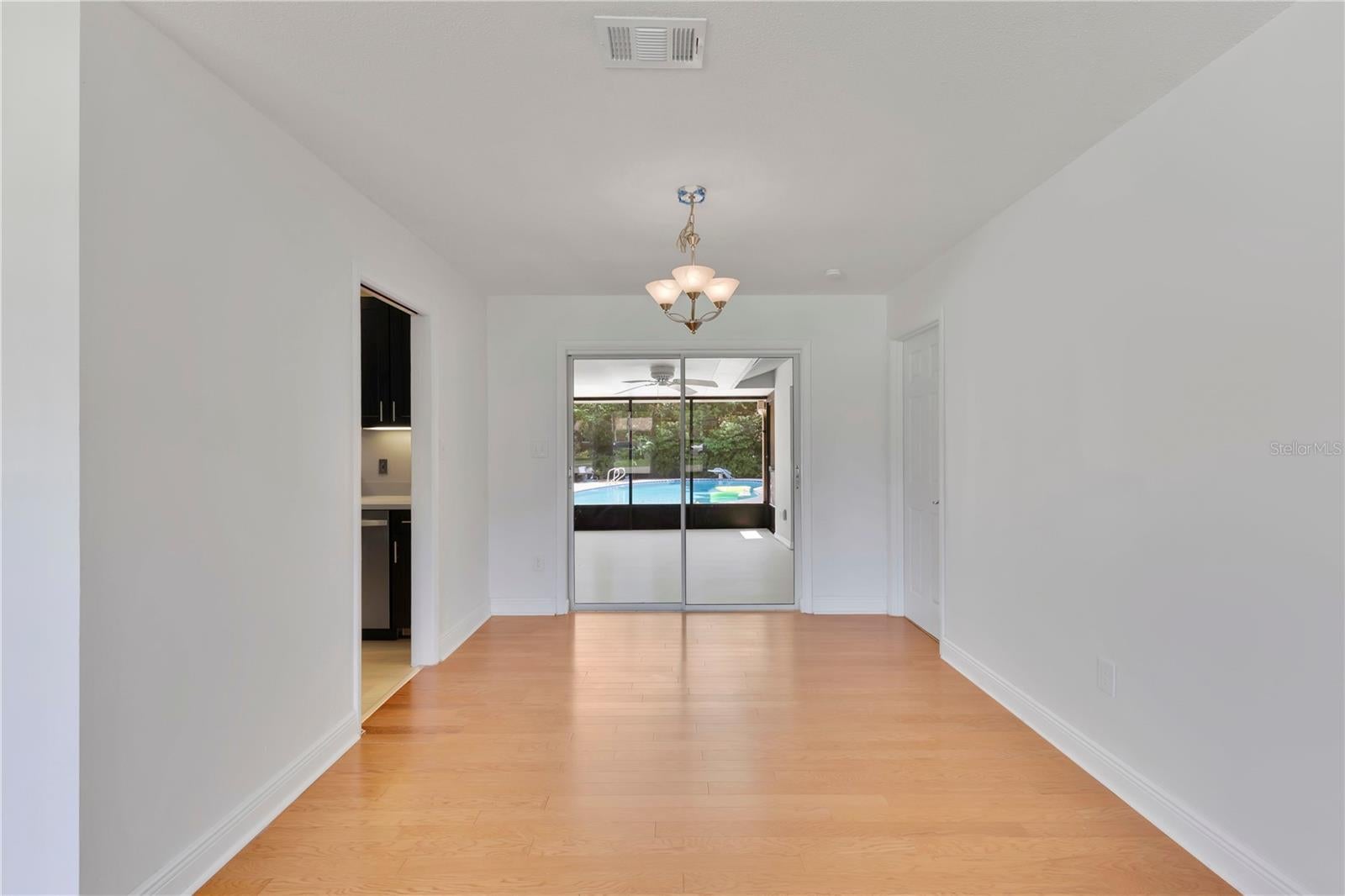 171 WILLIAMS ROAD
