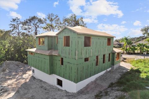 A home in APOPKA