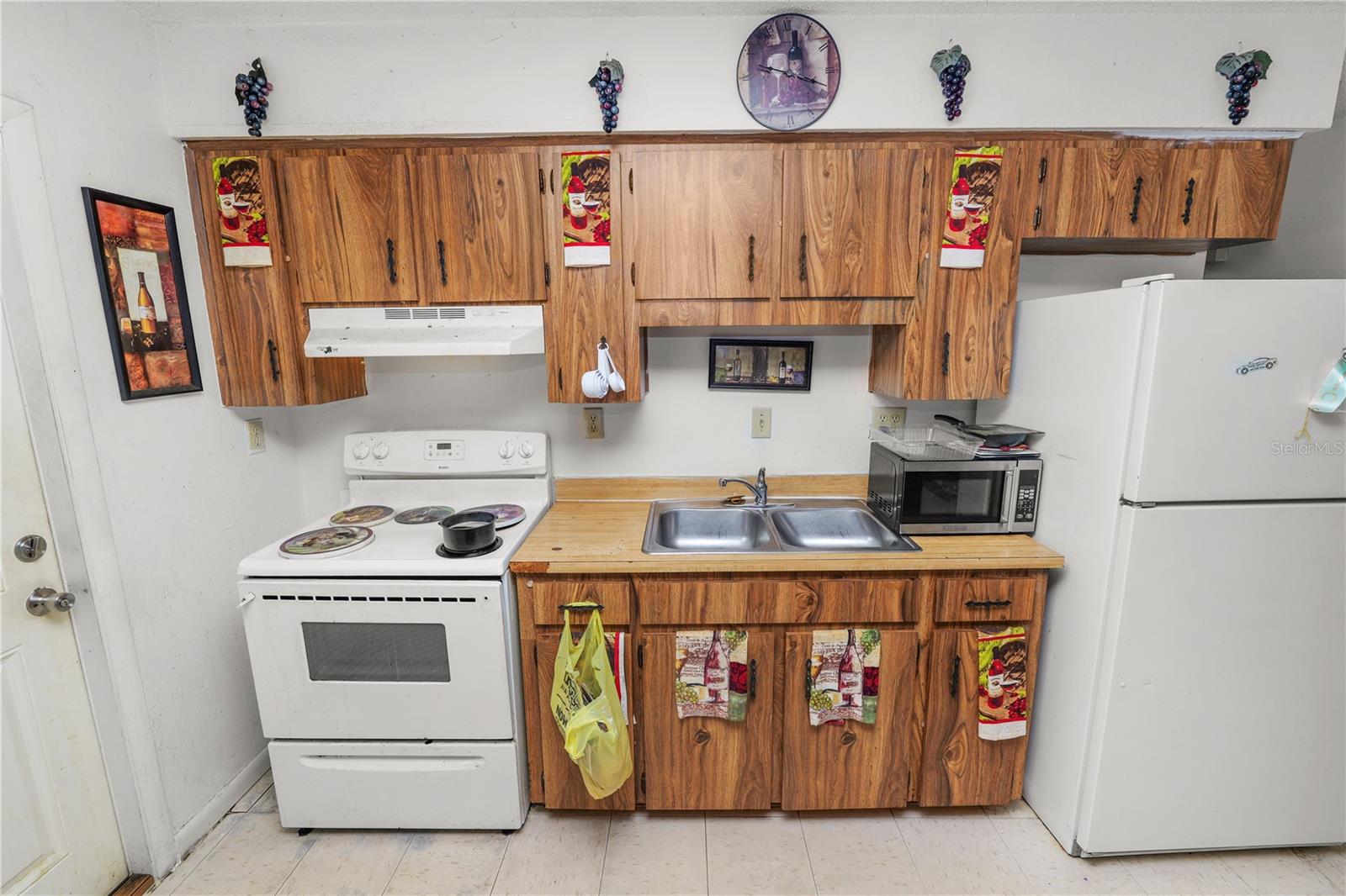 WATSON HEIGHTS SUB - Residential Income