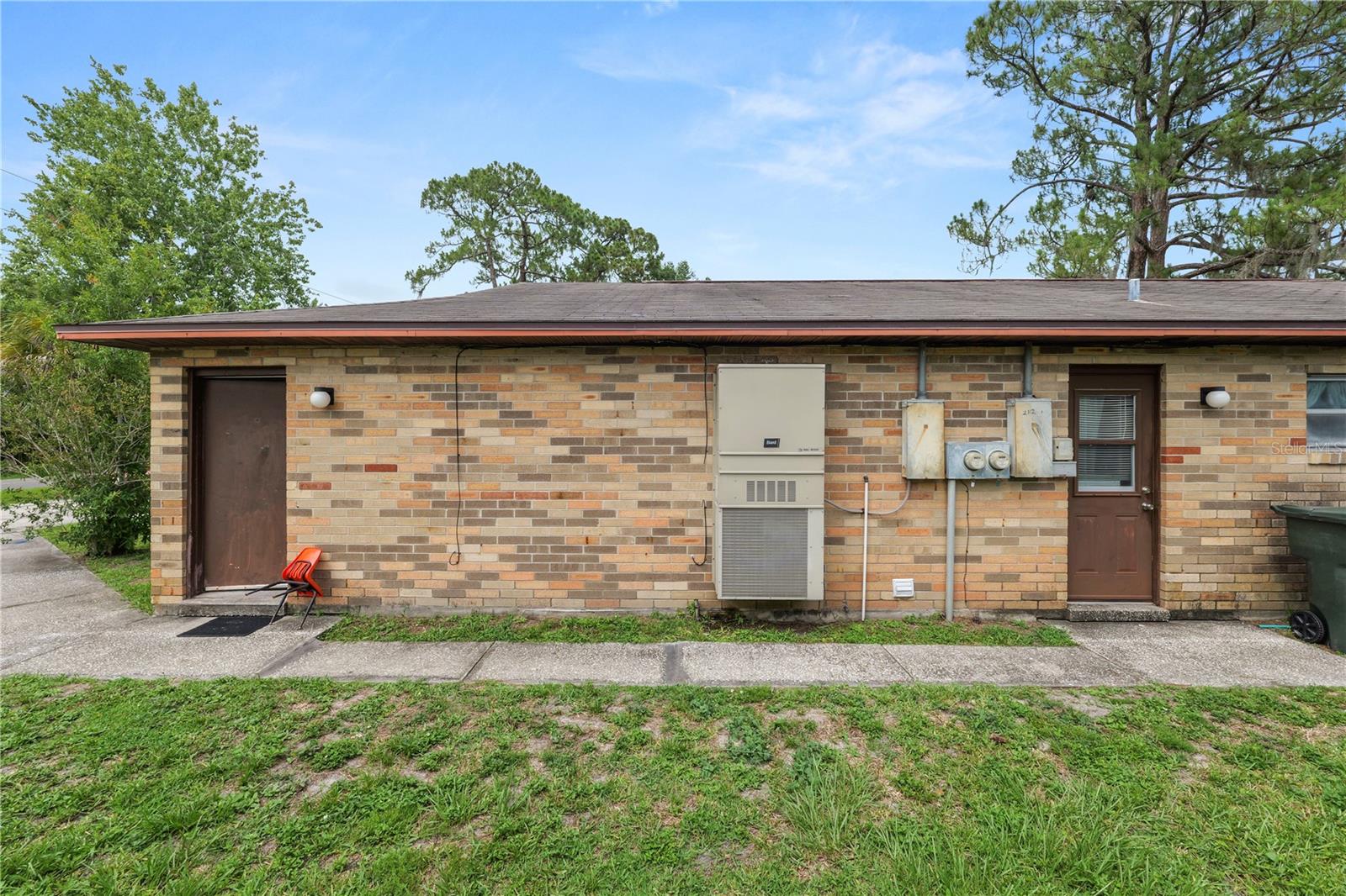 WATSON HEIGHTS SUB - Residential Income