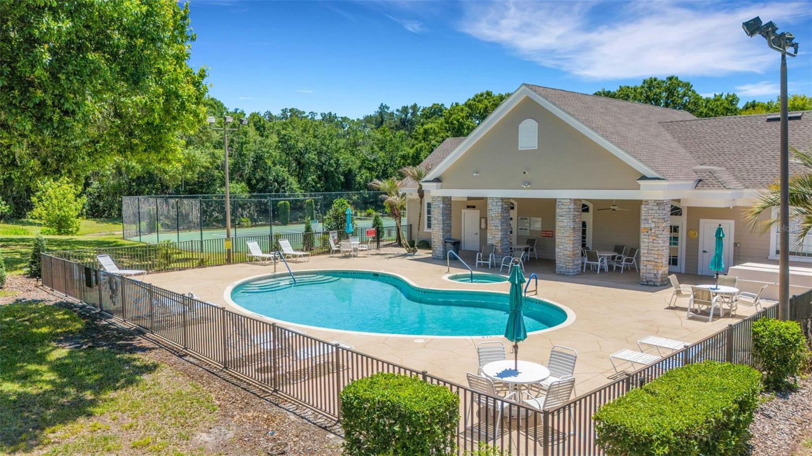 CHRISTINA HAMMOCK - Residential