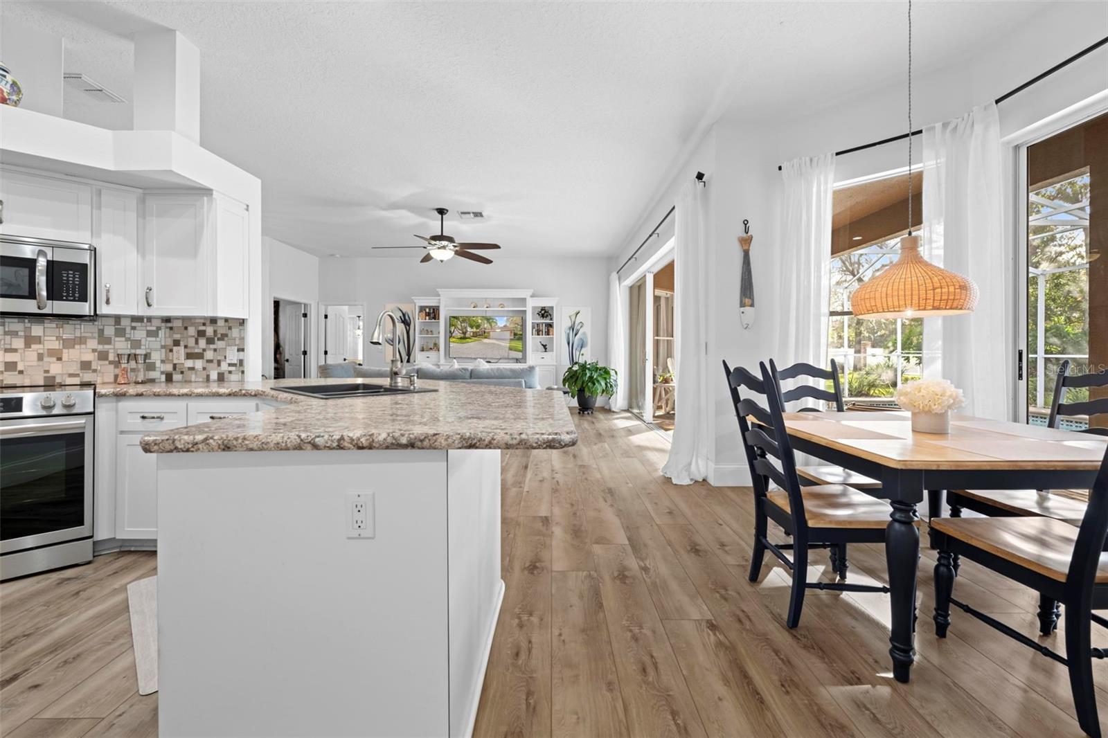 SILVERTHORN PH 1 - Residential