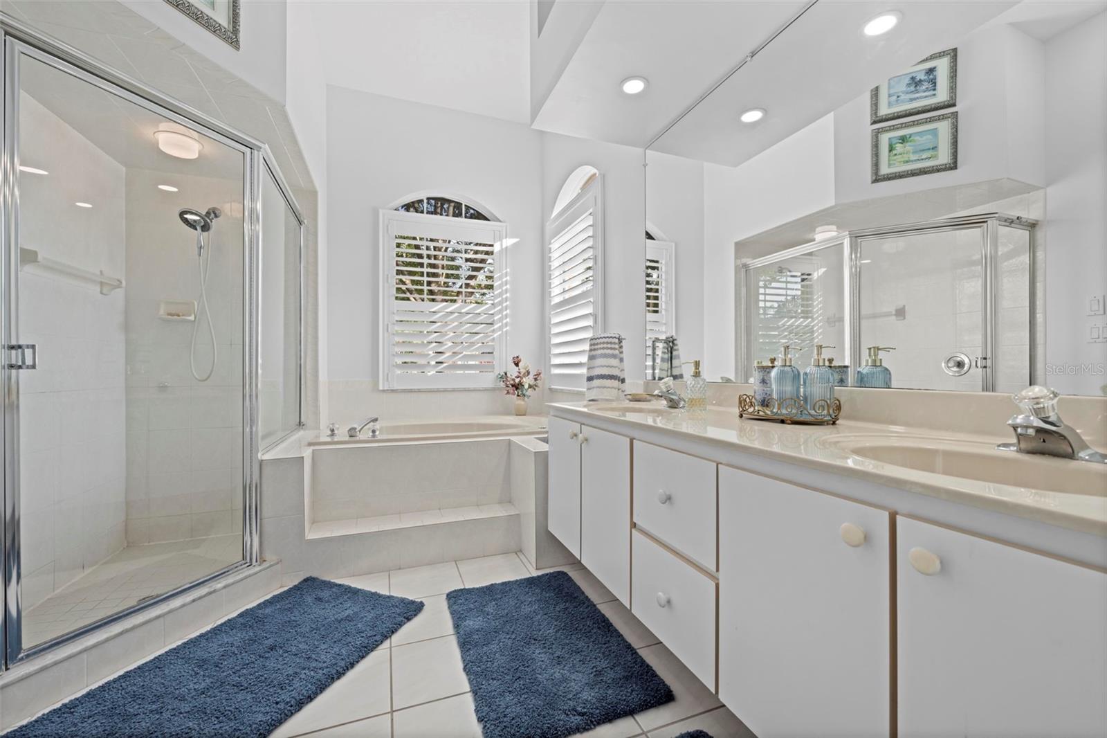 SILVERTHORN PH 1 - Residential