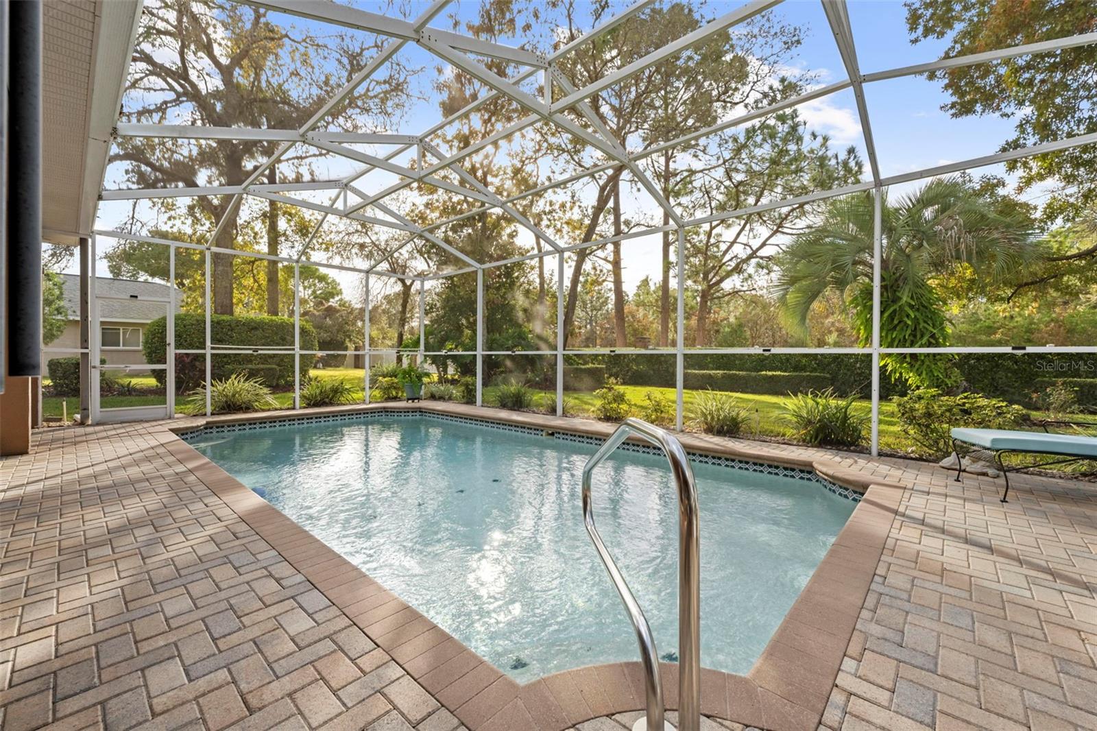 SILVERTHORN PH 1 - Residential