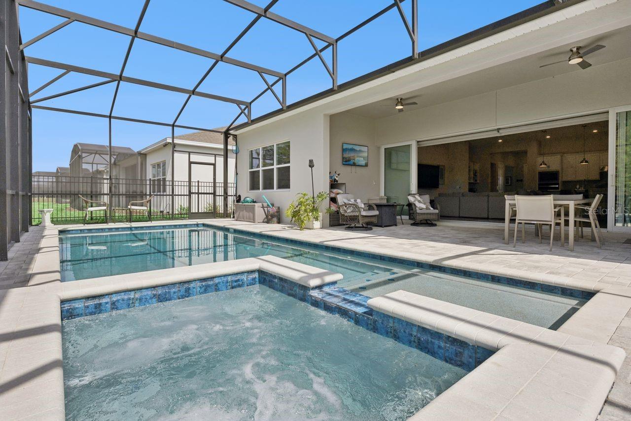DEL WEBB OASIS - Residential