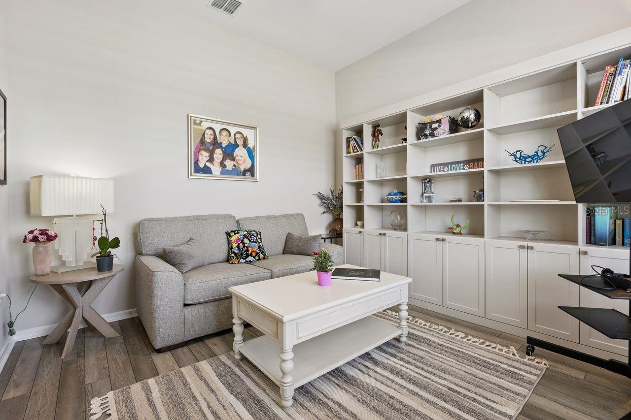 DEL WEBB OASIS - Residential
