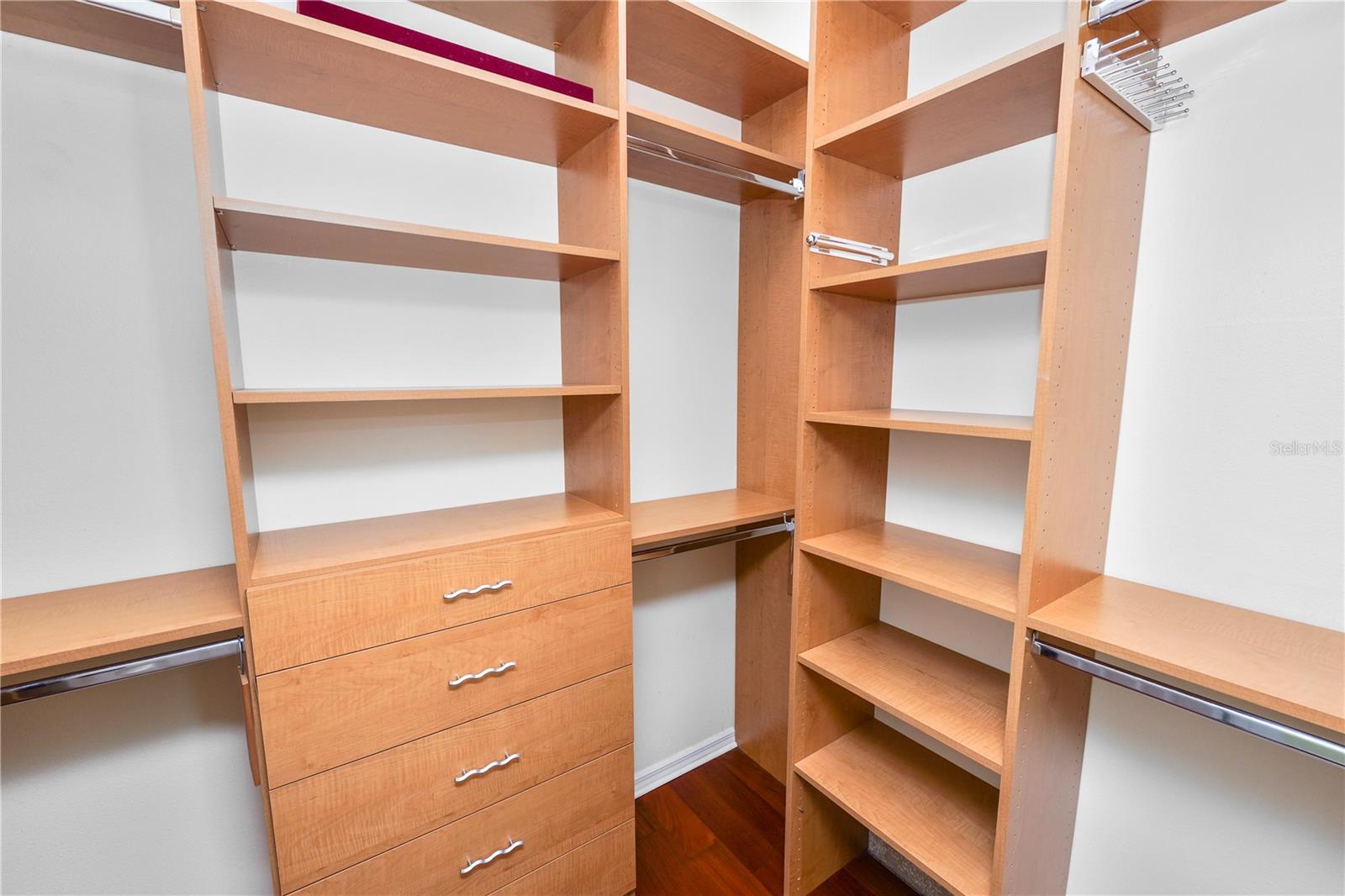 HUNTERS CREEK TR 210 - Residential