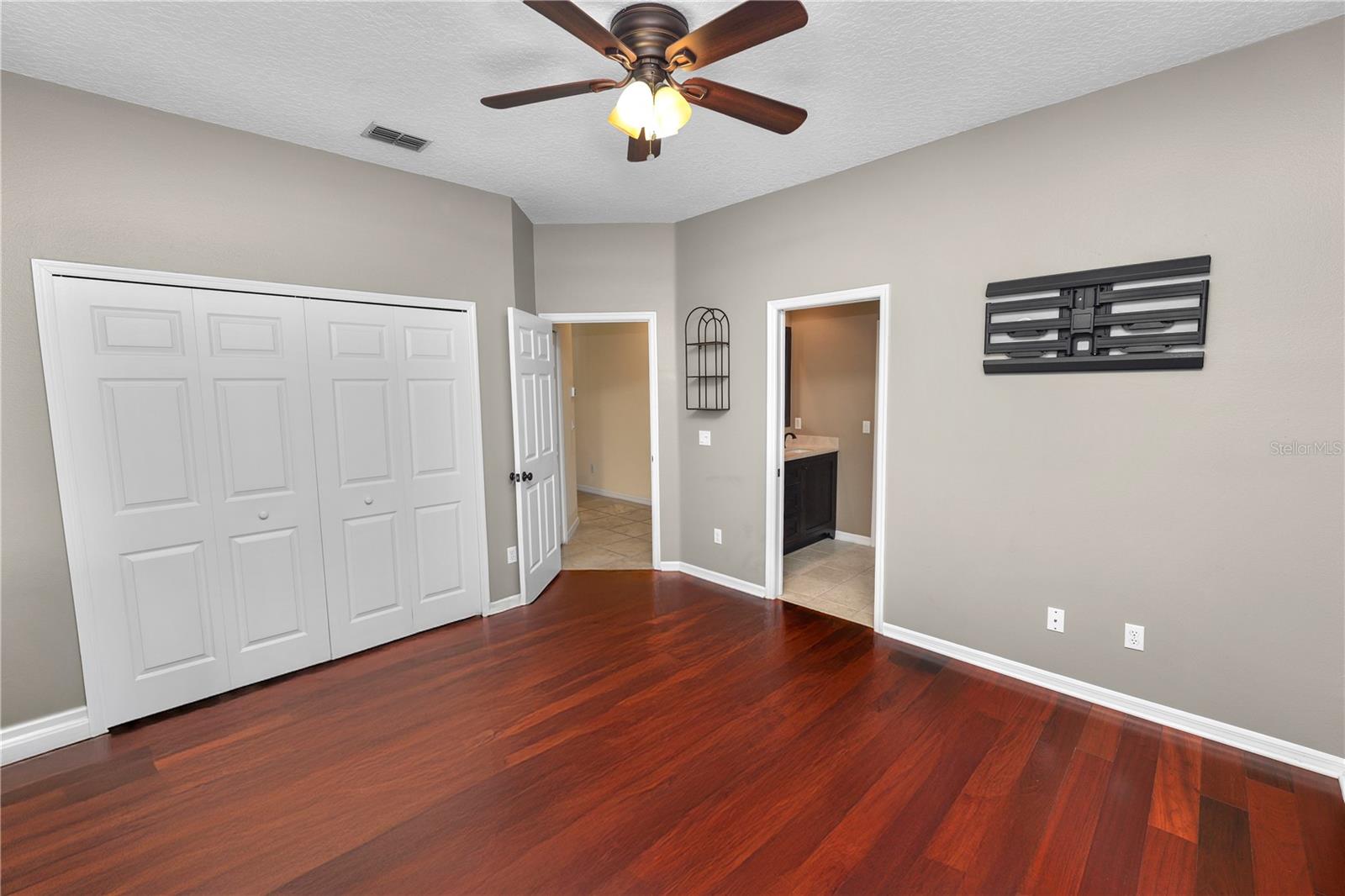 HUNTERS CREEK TR 210 - Residential